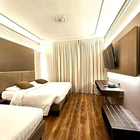 Hotel Mythos Milaan