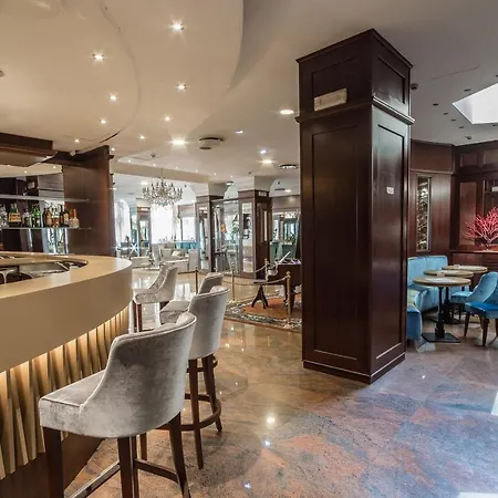Hotel Mythos