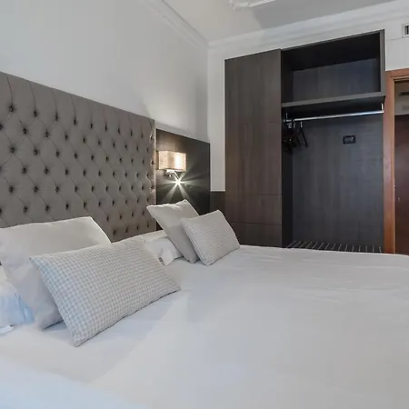 Hotel Mythos Milaan