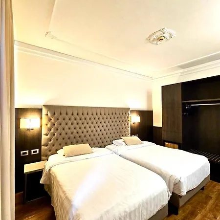 Mythos Szálloda Milánó