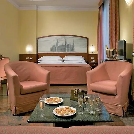 Mythos Szálloda Milánó