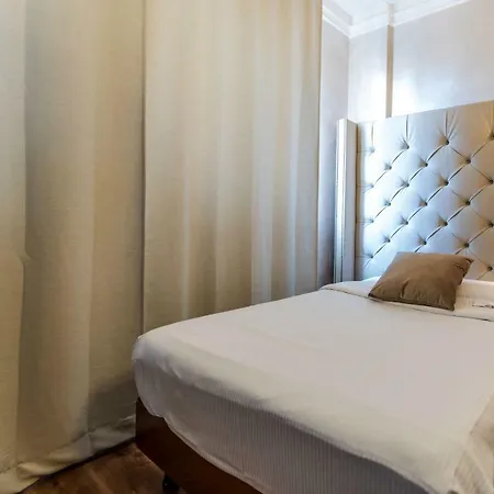Mythos Hotel Milão