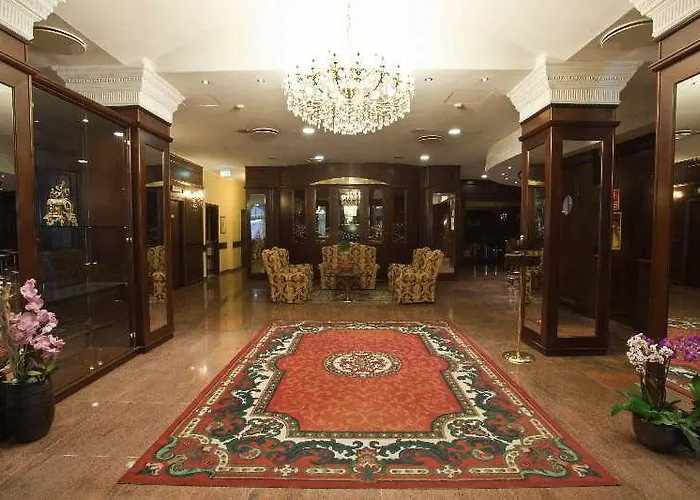 Hotel Mythos Milaan