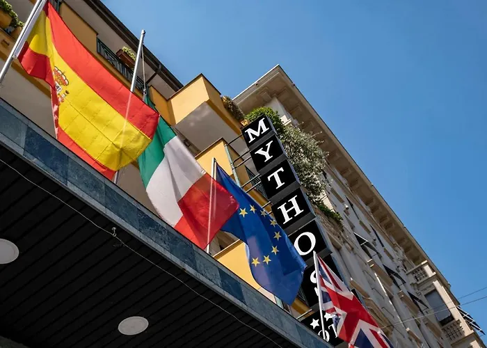 Hotel Mythos Milaan