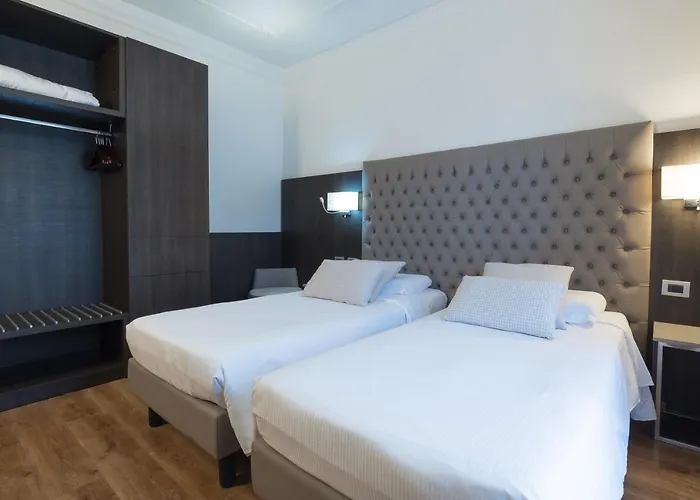 Hotel Mythos 3*
